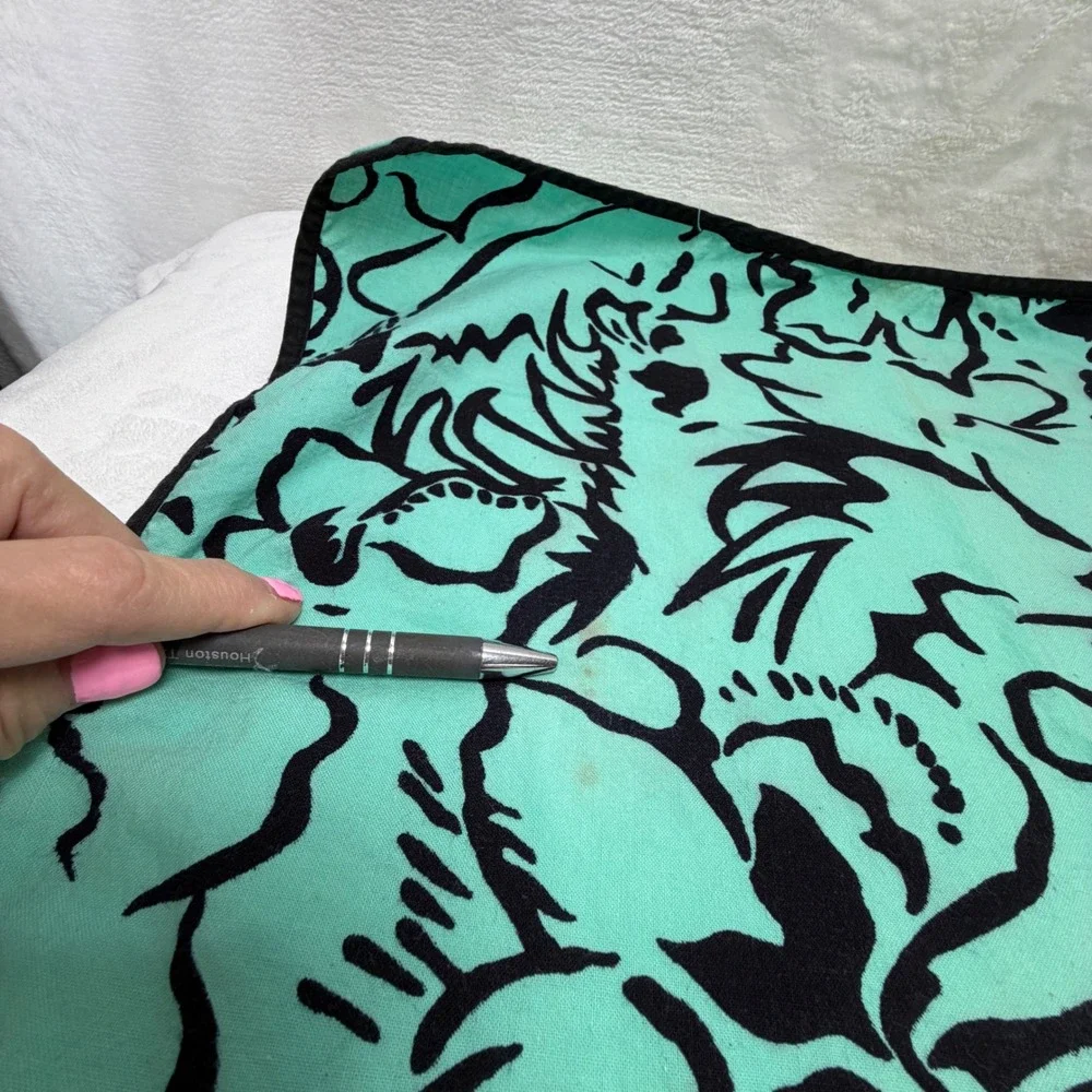 Pier 1 Imports 6 Large Turquoise‎ Black Abstract Floral Dinner Napkins Beachy